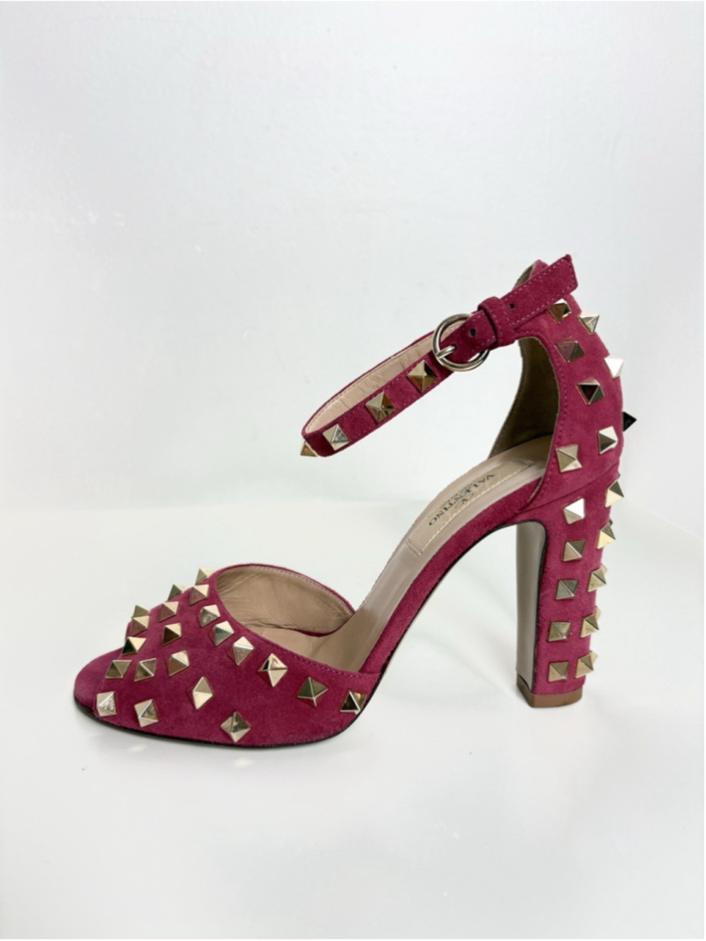 Valentino Garavani Rockstud Red Suede Ankle Strap Block Heel Sandals Pumps EU 36